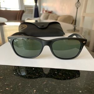 Ray-Ban New Wayfarer Sunglasses